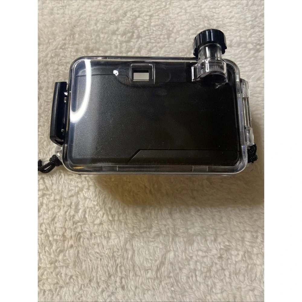 Uptech 35mm Underwater Waterproof Film Camera NIP New 6.6 Feet 10 Exposures